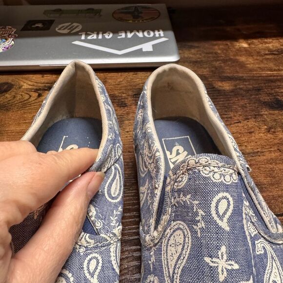 Vans Blue and White Slip one Size 8.5 - Picture 12 of 13